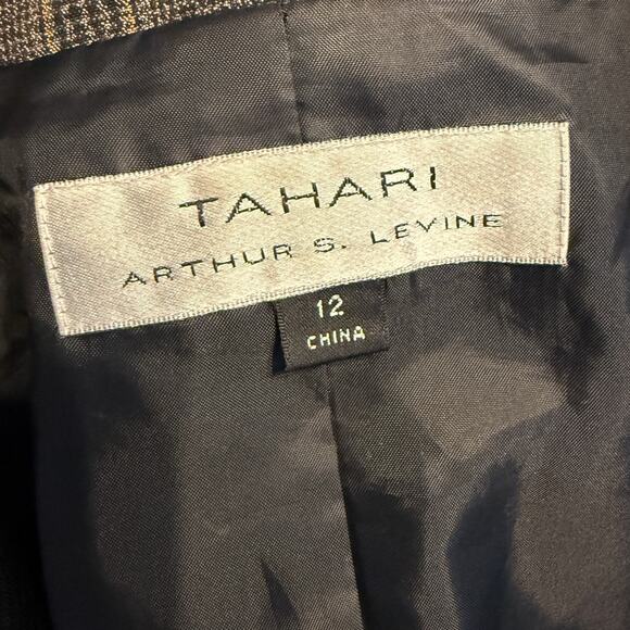 Tahari Arthur S. Levine Plaid One-Button Blazer Size 12 Gray Brown Suit Jacket - Picture 8 of 9